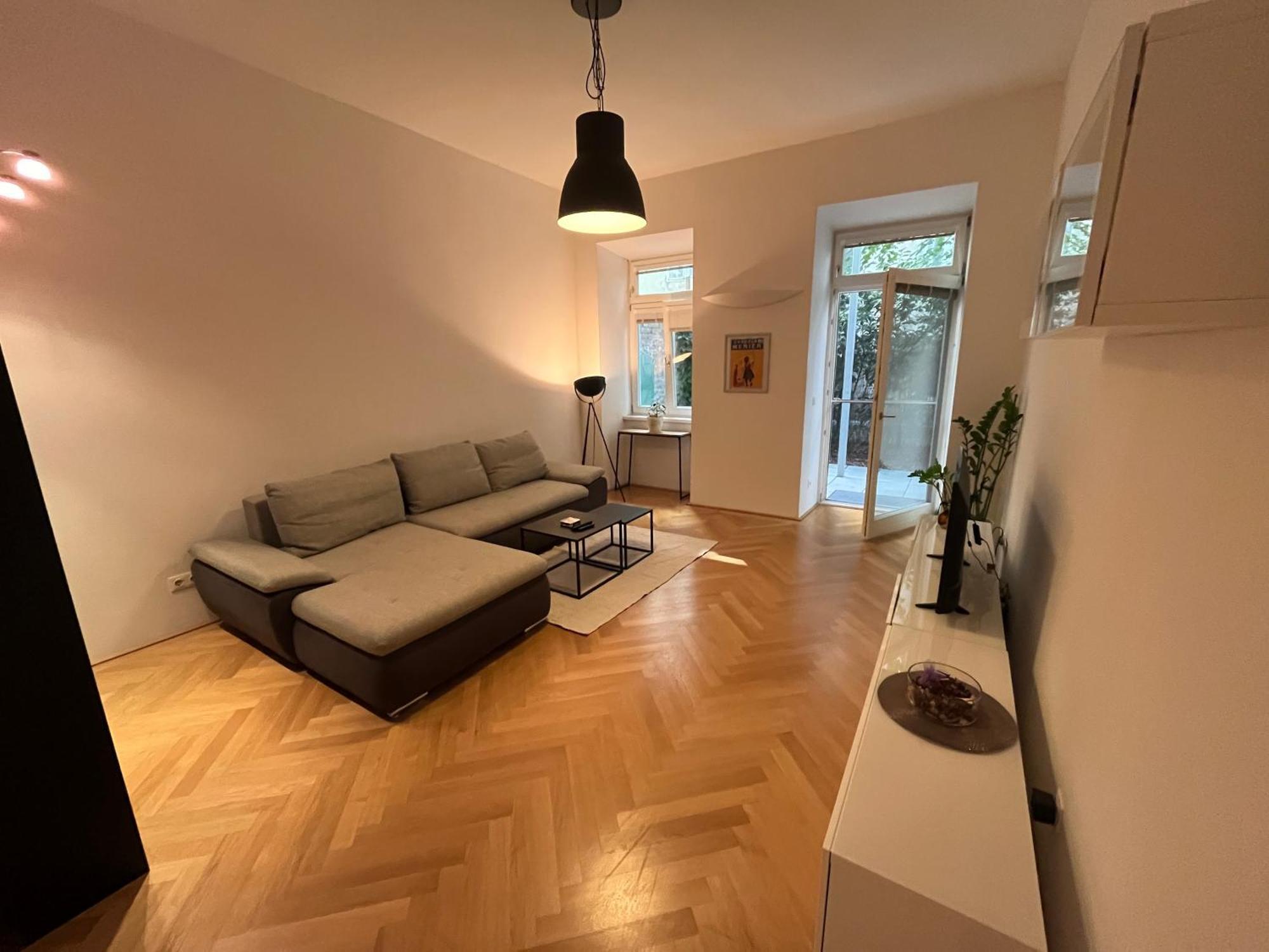 Quiet Apartment Next To Belvedere & Central Station Wenen Buitenkant foto